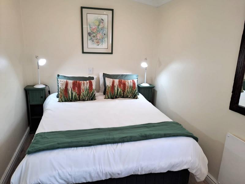 To Let 1 Bedroom Property for Rent in Hermanus Western Cape